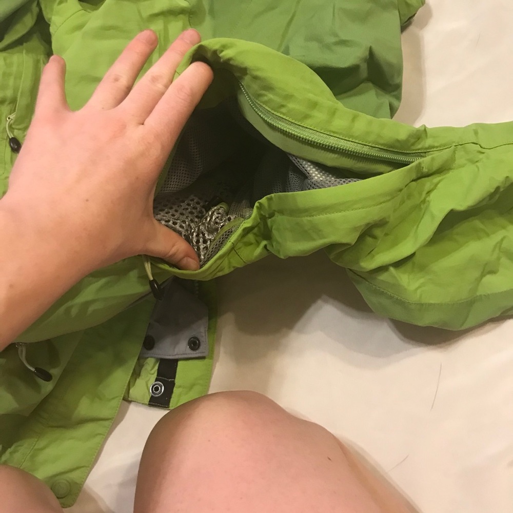 Marmot XS green snow ski coat ❄️ - Picture 3 of 11